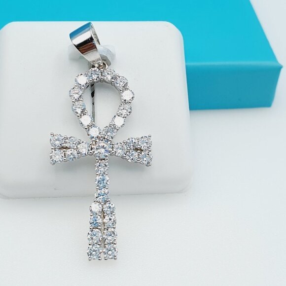 "925 Sterling Silver CZ Beautiful Pendant for Women, 1USPAR4064 - Picture 4 of 11